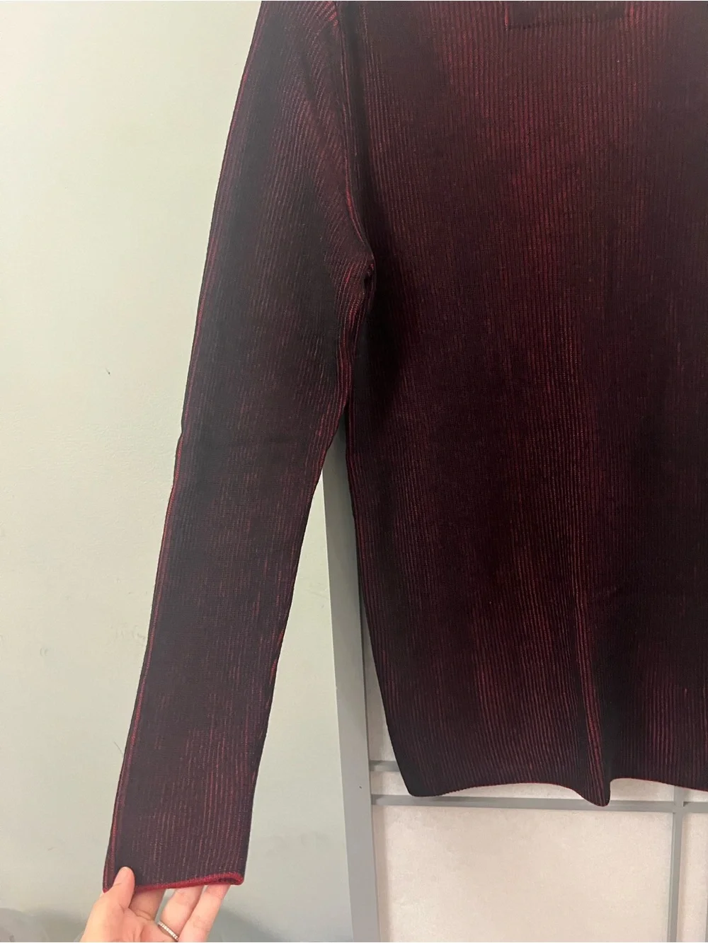 NWT Kenneth Cole Awareness Sweater Crew Neck Men's Slim Fit Medium Red Black